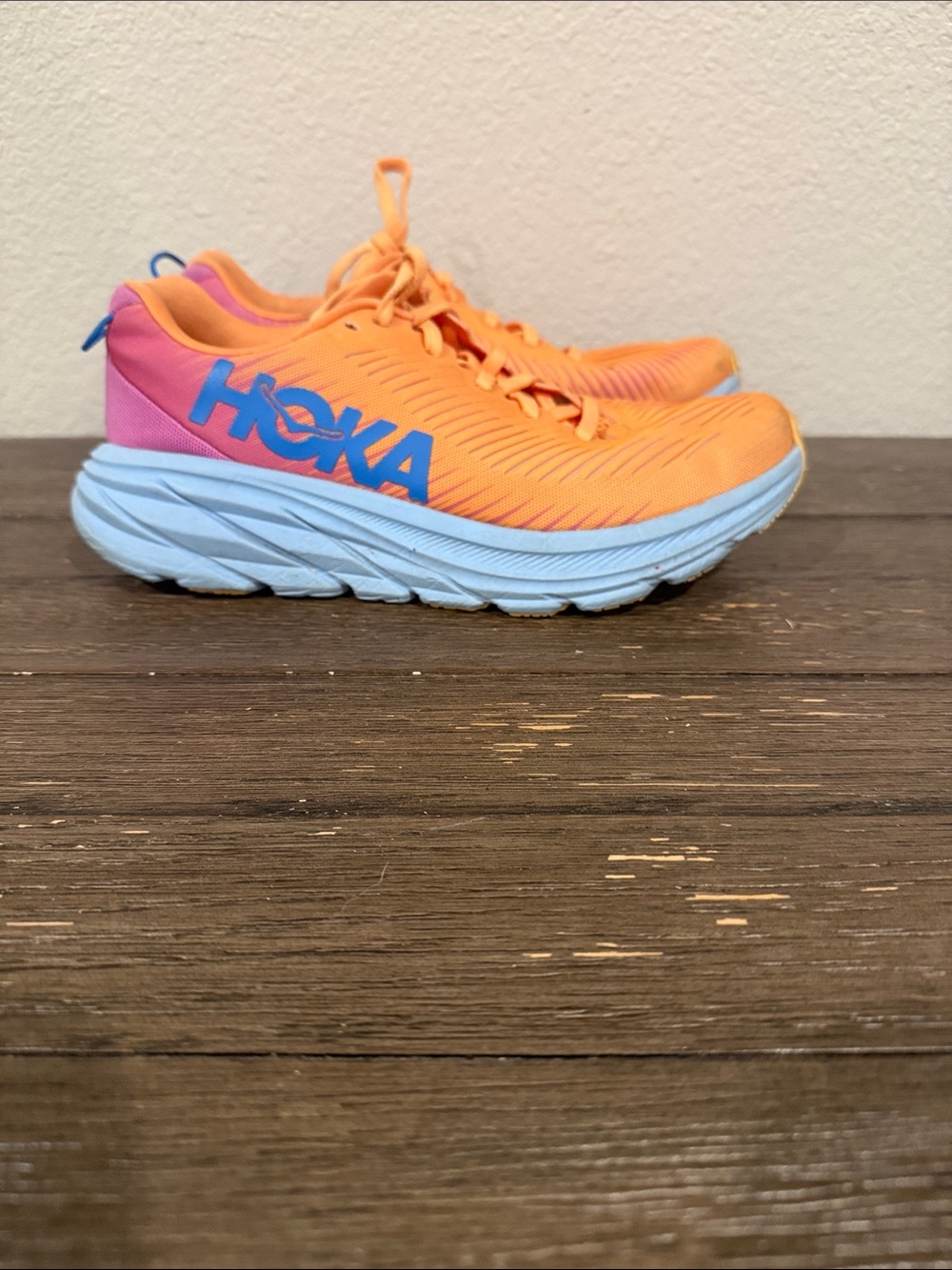 Hoka Women's Orange Pink Running Sneakers with Blue Logo - Picture 3 of 8